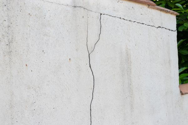 Foundation Crack Patching in Hixson